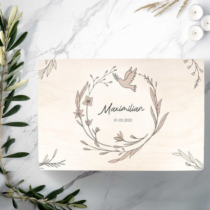 SEO. Bedruckte Erinnerungskiste zur Kommunion & Konfirmation - Kranz Minimal - Linkreich