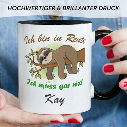 SEO. Bedruckte Tasse Faultier in Rente - Personalisiert mit Name - Schwarz & Weiß Linkreich
