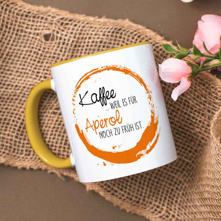 SEO. Bedruckte Tasse mit Aperol Spritz Motiv - Kaffee , weil es für Aperol noch zu früh ist - Gelb Linkreich