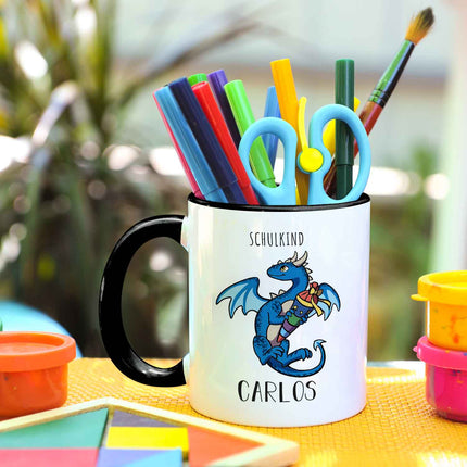 SEO. Bedruckte Tasse mit Motiv - Einschulung Drache - Blau - Schwarz & Weiß Linkreich