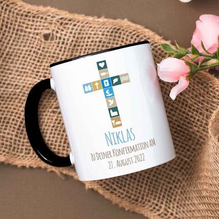 SEO. Bedruckte Tasse mit Motiv - Zur Konfirmation V2 mit Name & Datum - Schwarz & Weiß Linkreich