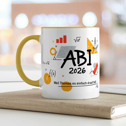 SEO. Bedruckte Tasse mit Spruch - Abi - Personalisiert mit Namen - Gelb Linkreich