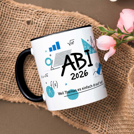 SEO. Bedruckte Tasse mit Spruch - Abi - Personalisiert mit Namen - Schwarz & Weiß Linkreich
