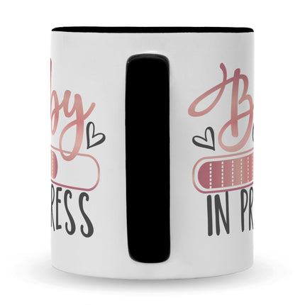 SEO. Bedruckte Tasse mit Spruch Baby in Progress - Boy Schwarz & Weiß Linkreich