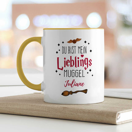 SEO. Bedruckte Tasse mit Spruch - Du bist mein Lieblingsmuggel mit Namen - Gelb Linkreich