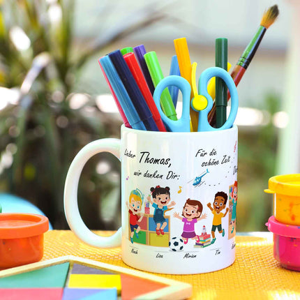 SEO. Bedruckte Tasse mit Spruch Erzieher/in Abschied mit springenden Kindern - Weiß Linkreich