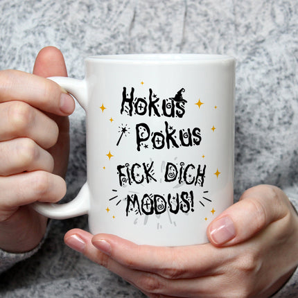 SEO. Bedruckte Tasse mit Spruch Hokus Pokus - Schwarz & Weiß Linkreich