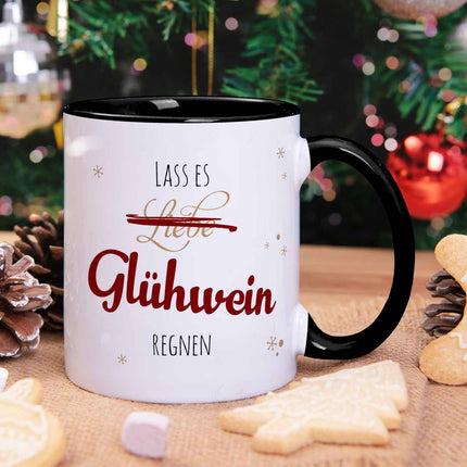 SEO. Bedruckte Tasse mit Weihnachtsmotiv - Lass es Glühwein regnen - Schwarz & Weiß Linkreich