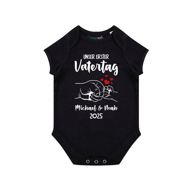 SEO. Bedruckter Babybody für Babies - Unser erster Vatertag - Schwarz Linkreich