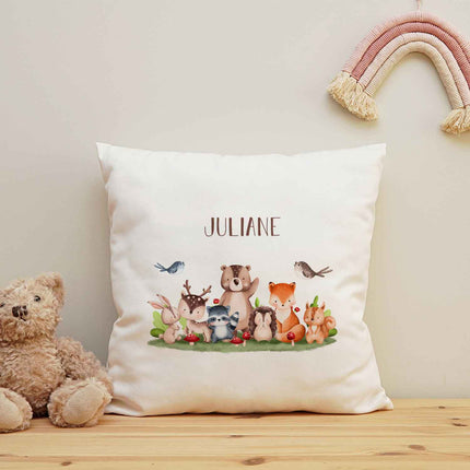 SEO. Bedrucktes Kissen mit einer Tiergruppe - Personalisiert mit Name - Wald Linkreich