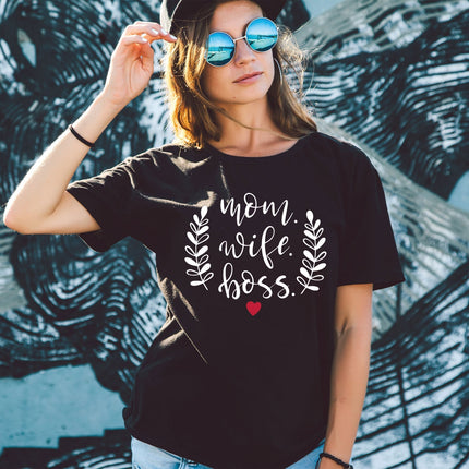 SEO. Bedrucktes T-Shirt für Damen - Mom. Wife. Boss. - Weiß Linkreich