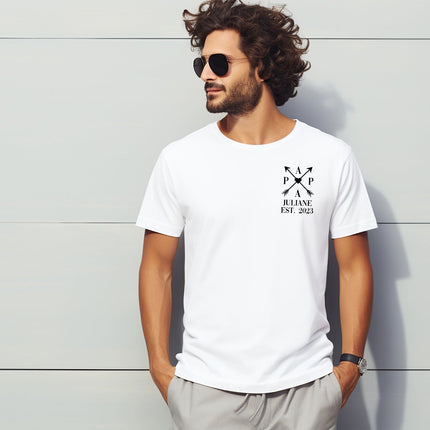 SEO. Bedrucktes T-Shirt für Herren - PAPA EST. Kreuzpfeile - Lila Linkreich