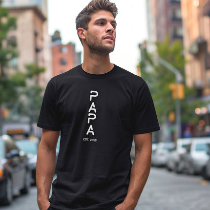 SEO. Bedrucktes T-Shirt für Herren - PAPA EST. Space - Lila Linkreich