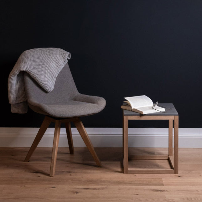 SEO. Beistelltisch/ Couchtisch Holz trifft Beton 40x40cm - Linkreich