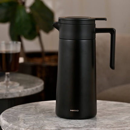 Hario Thermo-Server mit Keramik-Beschichtung – 800 ml isolierte Kaffee-Karaffe