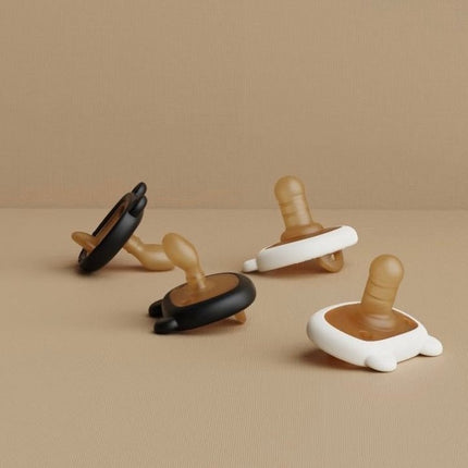 SEO. Day & Night Pacifier Set - Tag & Nacht Set Linkreich
