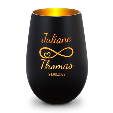 SEO. Deko Windlicht aus Glas mit Gravur - Ewigkeitssymbol - Personalisiert mit Namen & Datum - Schwarz - Gold Linkreich