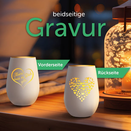 SEO. Deko Windlicht aus Glas mit Gravur - Merci dass es Dich gibt - Beidseitig graviertes Herzmotiv - Weiß - Gold Linkreich