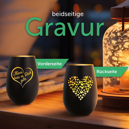SEO. Deko Windlicht aus Glas mit Gravur - Merci dass es Dich gibt - Beidseitig graviertes Herzmotiv - Schwarz - Gold Linkreich