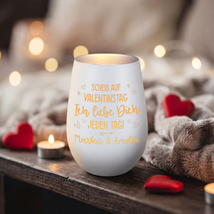 SEO. Deko Windlicht aus Glas mit Gravur - Scheiß auf Valentinstag - Weiß - Silber Linkreich