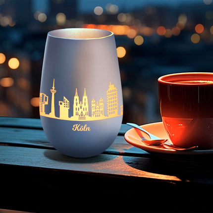 SEO. Deko Windlicht aus Glas mit Gravur - Skyline Köln - Weiß - Silber Linkreich