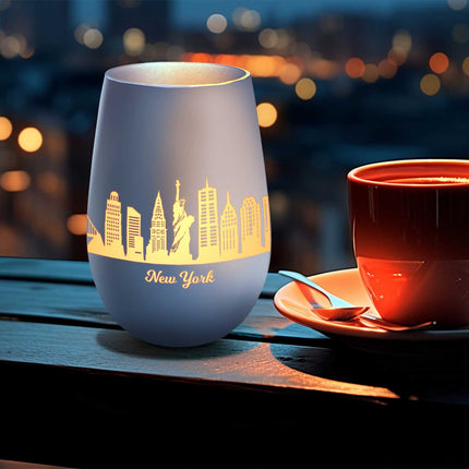 SEO. Deko Windlicht aus Glas mit Gravur - Skyline New York - Weiß - Silber Linkreich
