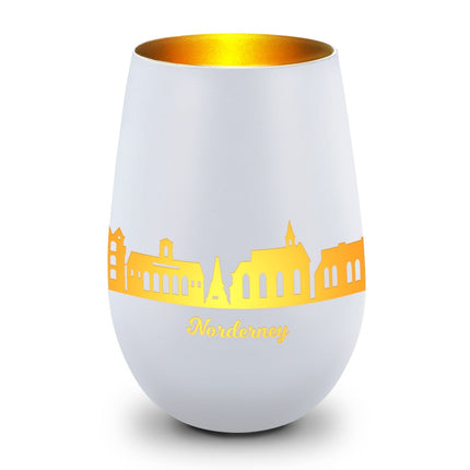 SEO. Deko Windlicht aus Glas mit Gravur - Skyline Norderney - Weiß - Gold Linkreich