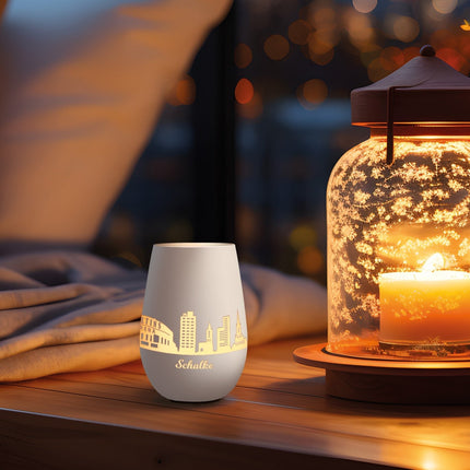 SEO. Deko Windlicht aus Glas mit Gravur - Skyline Schalke - Weiß - Silber Linkreich