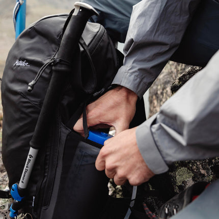 Matador Beast 28 - Ultraleichter, faltbarer Rahmenrucksack für Outdoor-Aktivitäten (28 Liter) von Matador