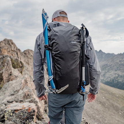 Matador Beast 28 - Ultraleichter, faltbarer Rahmenrucksack für Outdoor-Aktivitäten (28 Liter) von Matador