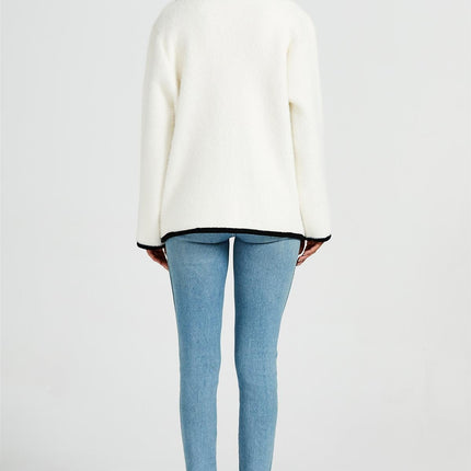 Relaxed Boucle Jacket In Cream White