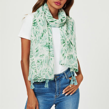 Tropical Leaf Print Tassel Scarf In Green