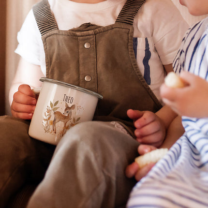 SEO. Emaille Tasse für Kinder - Waldtiere - Personalisiert mit Namen - Waschbär Linkreich
