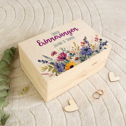 SEO. Erinnerungskiste mit UV - Druck im Unsere Erinnerungen Design - Personalisiertes Geschenk zur Hochzeit - Linkreich