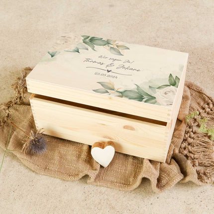 SEO. Erinnerungskiste mit UV - Druck im Wedding Love Design - Personalisiertes Geschenk zur Hochzeit - Linkreich