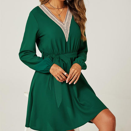 Lace Trim V Neck Mini Dress In Green