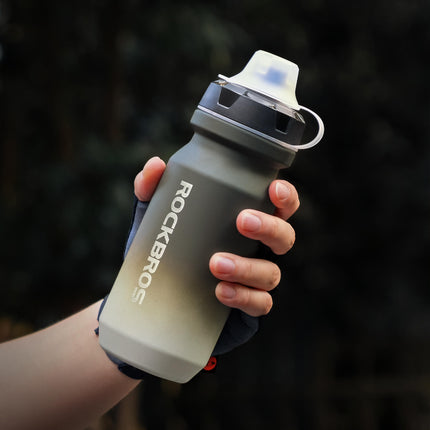 Fahrradflasche mit auslaufsicherem Pull - Top - Verschluss 600/750ml (Fahrradflasche) kaufen bei Linkreich – Jetzt entdecken!