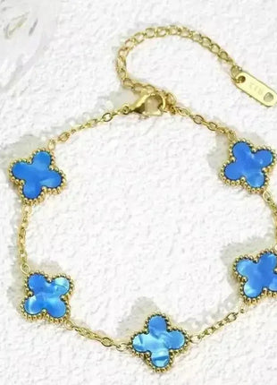 Fine Stainless Steel Bracelet with Floral Pattern – Elegant, Suitable for Everyday Wear