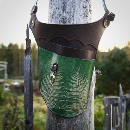 SEO. Garten - Werkzeuggürtel aus Leder – limitierte Herbstedition mit Blätterdruck | handgefärbt & individuell - Ahorn Linkreich