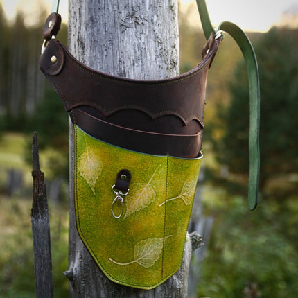 SEO. Garten - Werkzeuggürtel aus Leder – limitierte Herbstedition mit Blätterdruck | handgefärbt & individuell - Ahorn Linkreich