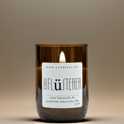 Gedankenflüsterer – Duftkerze aus Sojawachs mit erfrischenden ätherischen Ölen für Klarheit und Konzentration (Kerze aus alter Weinflasche) kaufen bei Linkreich – Jetzt entdecken!