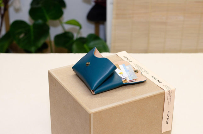 Geldbeutel für Damen. Frauen Portemonnaie. Kleine Ledergeldbörse. Minimalistischer Leder Geldbeutel. Schlanke Brieftasche.Geschenk für Sie. () kaufen bei Linkreich – Jetzt entdecken!