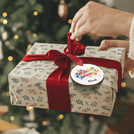 SEO. Geschenkanhänger aus Holz - Herzlichen Glückwunsch - Personalisiert mit Namen - 6cm Linkreich