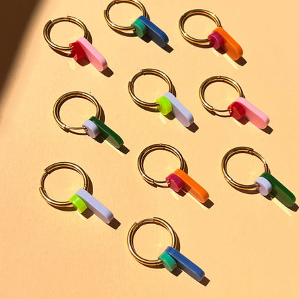 Dopamine Colors Creolen in flieder/neongrün