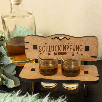 SEO. Gravierte Schnapsbank im Schluckimpfung Design + 2 Schnapsgläser - Linkreich