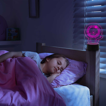 SEO. Graviertes Acrylglas im Löwe Design mit LED - Sockel - Linkreich