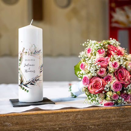 SEO. Große Kerze "Flower Polygon" - Hochzeitskerze mit Namen, Datum & Wunschtext - mit Kiste Linkreich