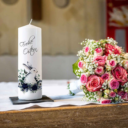 SEO. Große Kerze "Osterhase mit Blumen" zu Ostern - Linkreich