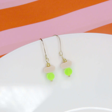 Color Treats Ohrringe Lime mit gold filled Elementen