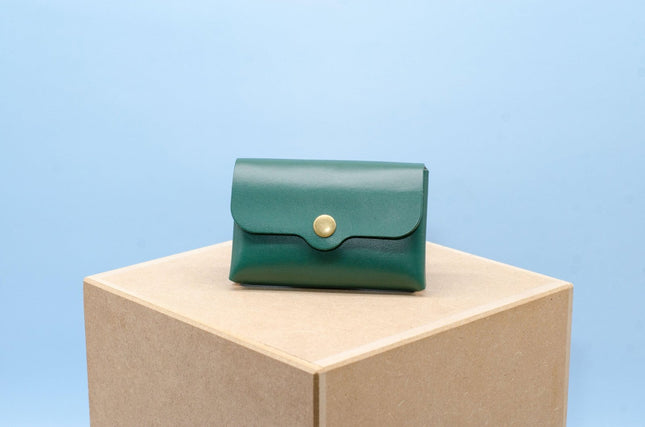 Handgefertigtes Leder Portemonnaie für Frauen und Männer cir. 11x7x1,5cm - Kleiner Kartenhalter - Jubiläumsgeschenk. Geschenke für sie/ihn. () kaufen bei Linkreich – Jetzt entdecken!